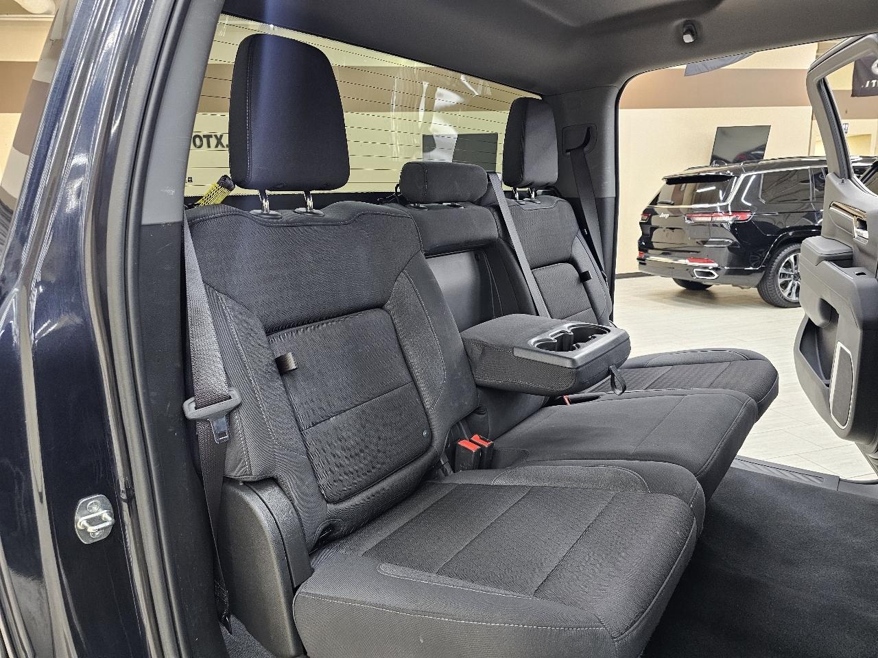 GMC Sierra 1500 Elevation Crew Cab 2WD 2023