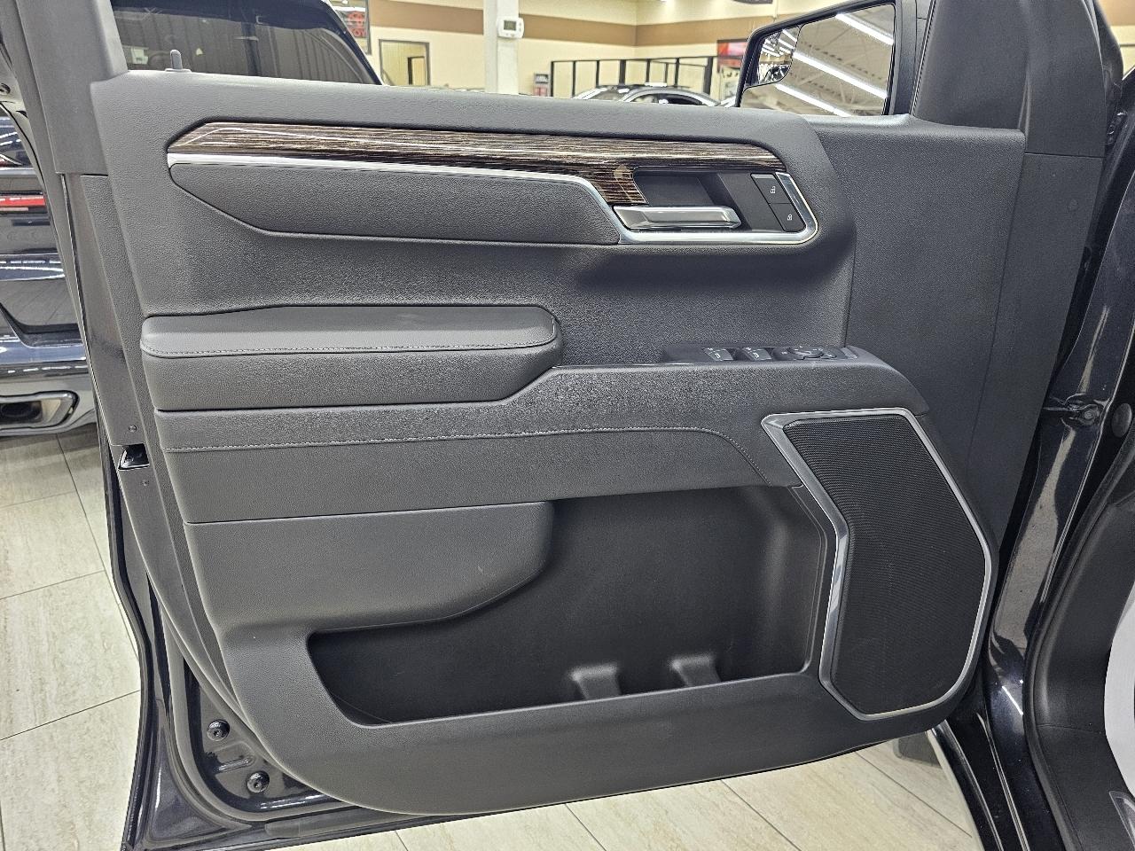 GMC Sierra 1500 Elevation Crew Cab 2WD 2023