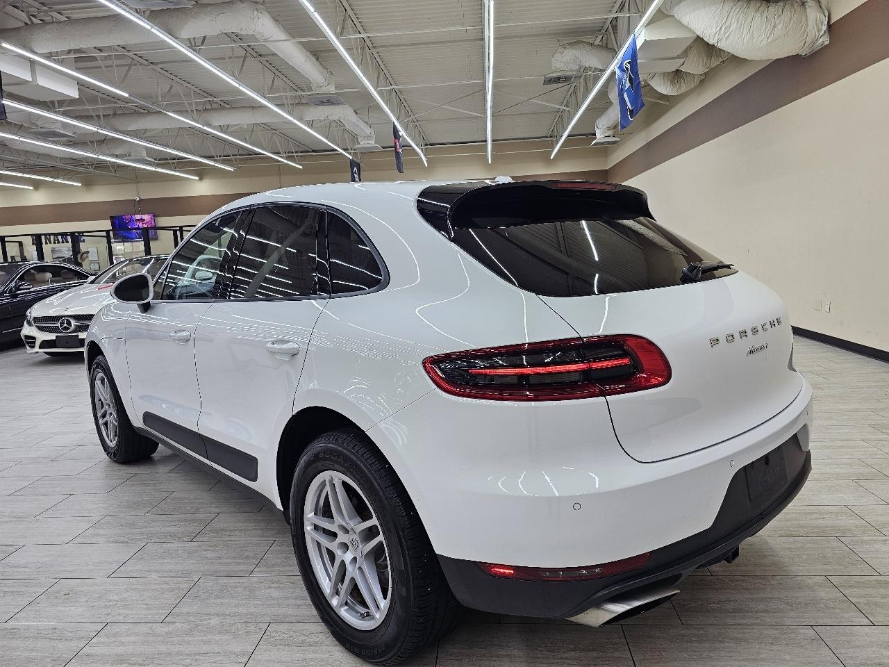 Porsche Macan GTS 2017