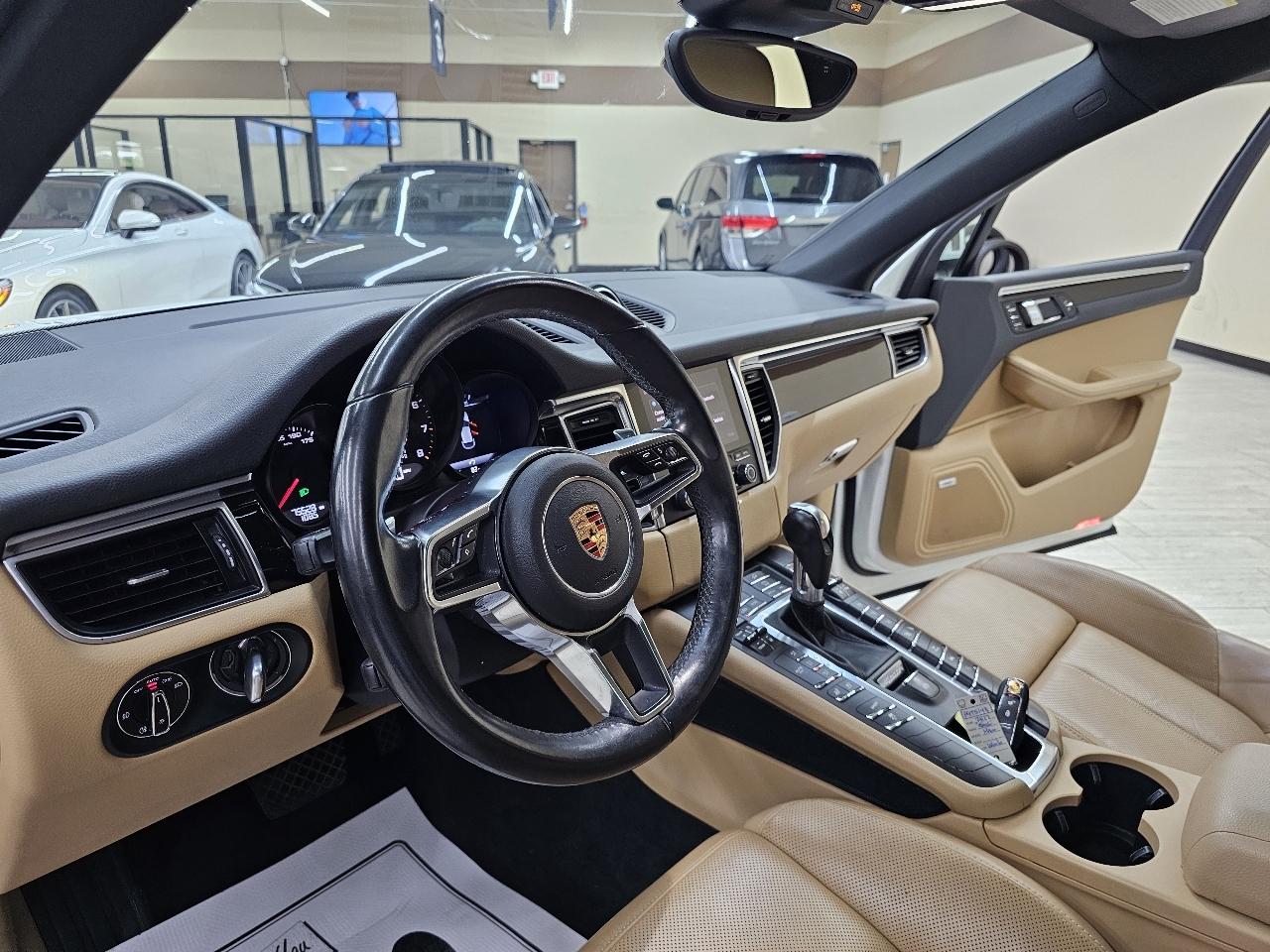 Porsche Macan GTS 2017