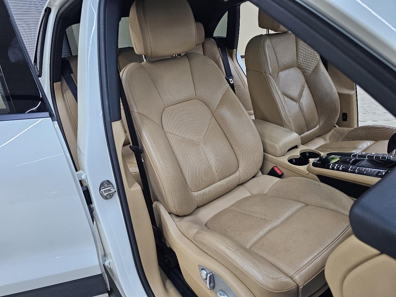 Porsche Macan GTS 2017