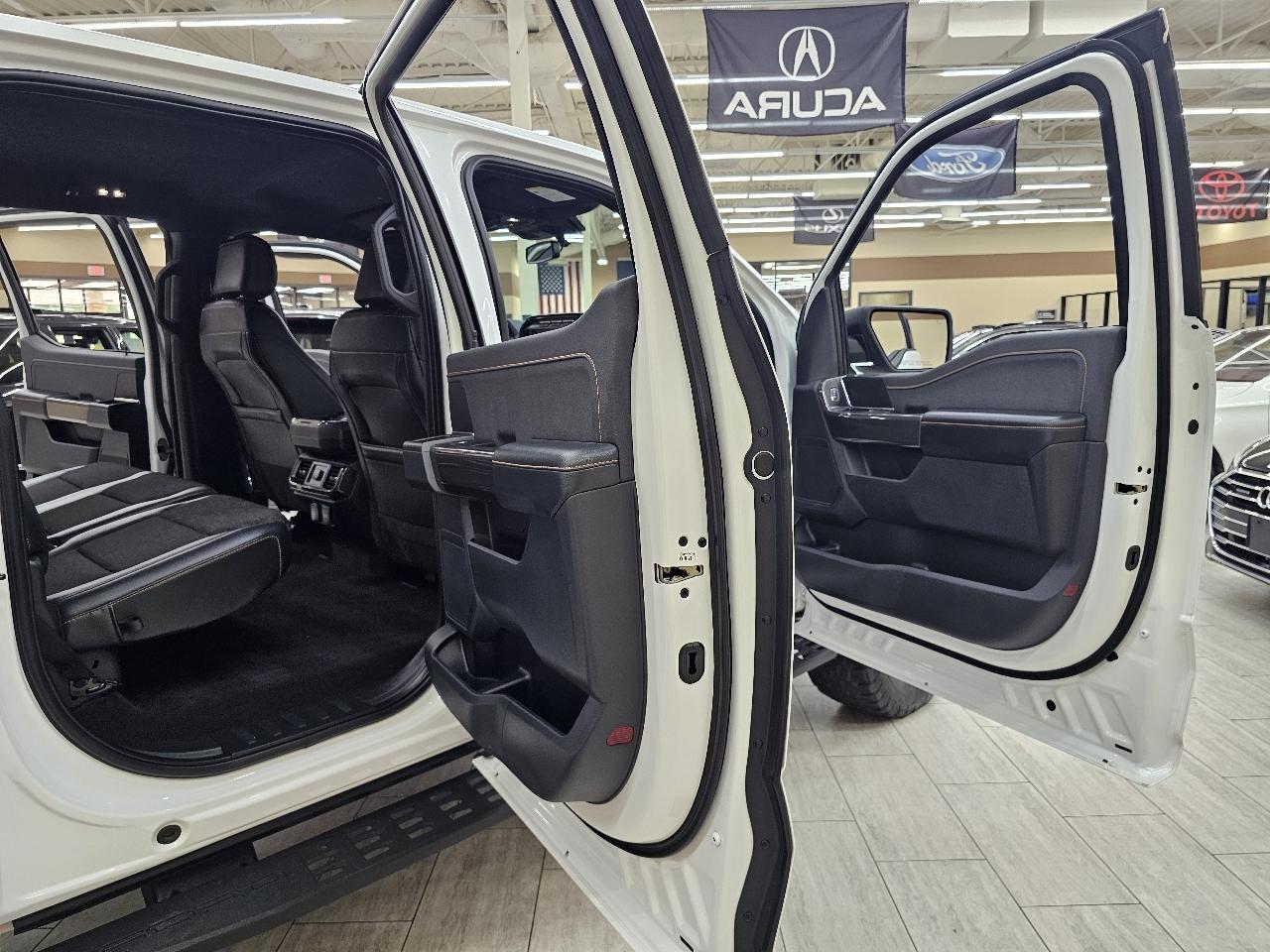 Ford F-150 Lariat SuperCrew 5.5-ft. Bed 4WD 2022