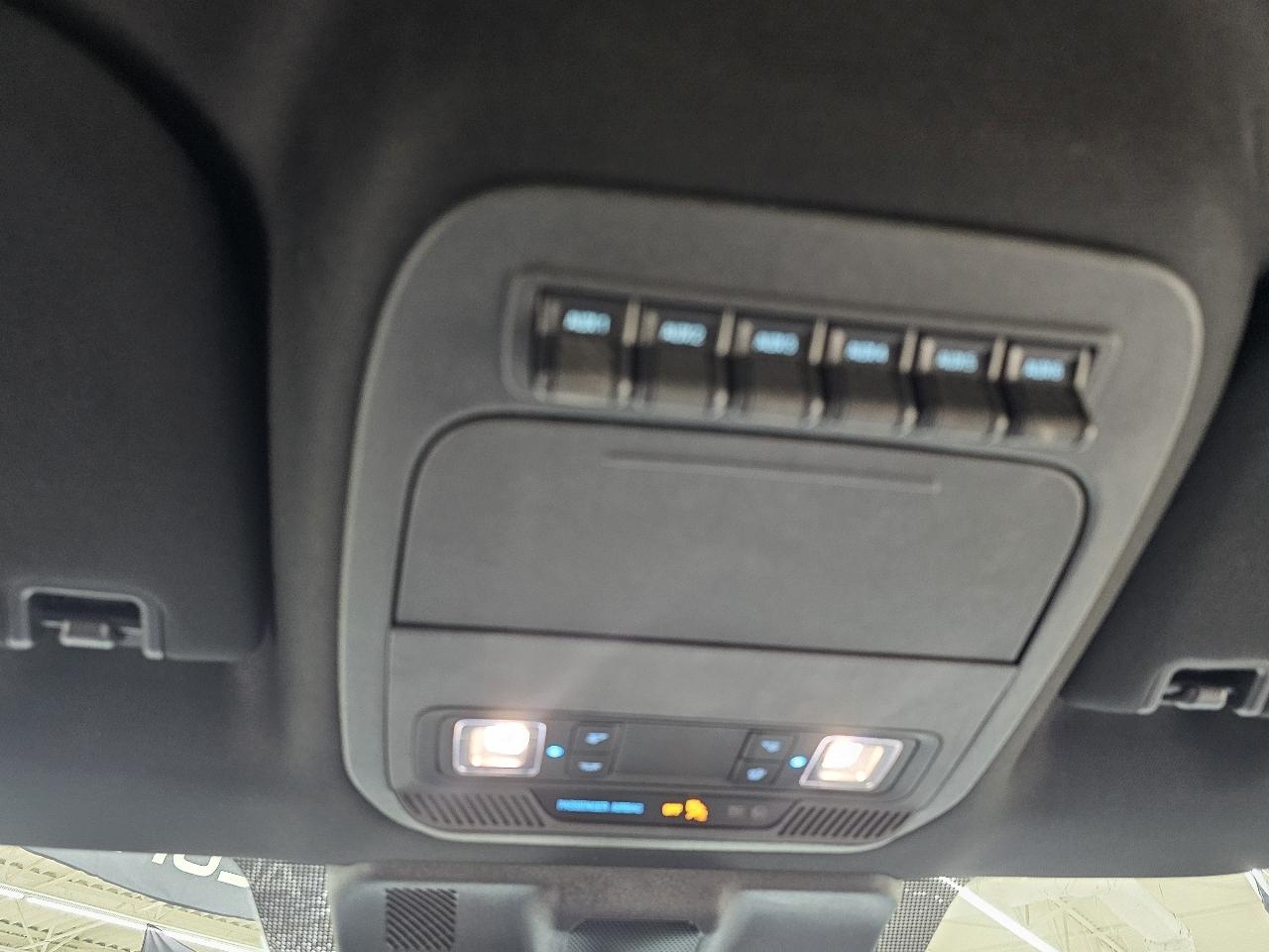 Ford F-150 Lariat SuperCrew 5.5-ft. Bed 4WD 2022