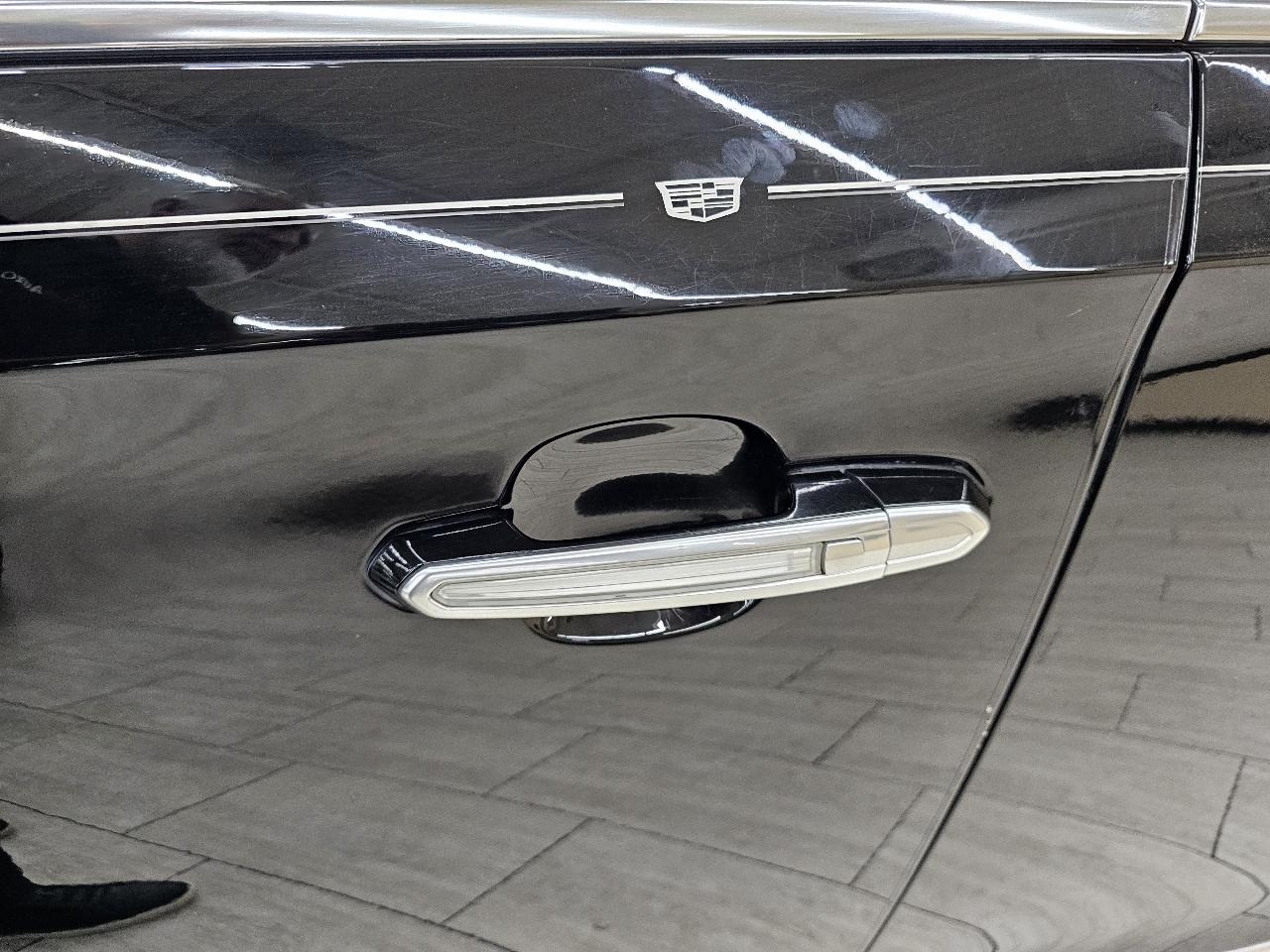 Cadillac XTS Luxury FWD 2017