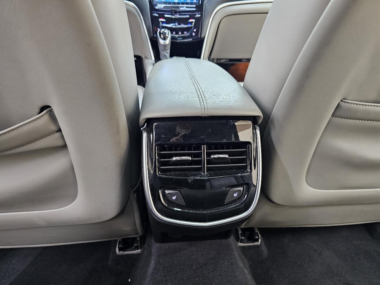 Cadillac XTS Luxury FWD 2017