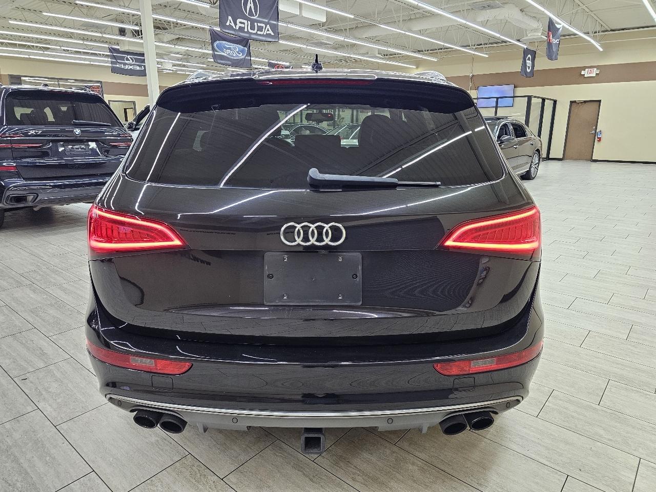 Audi SQ5  2014