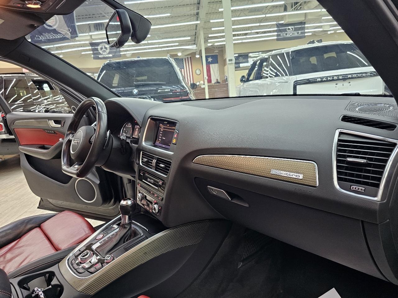Audi SQ5  2014