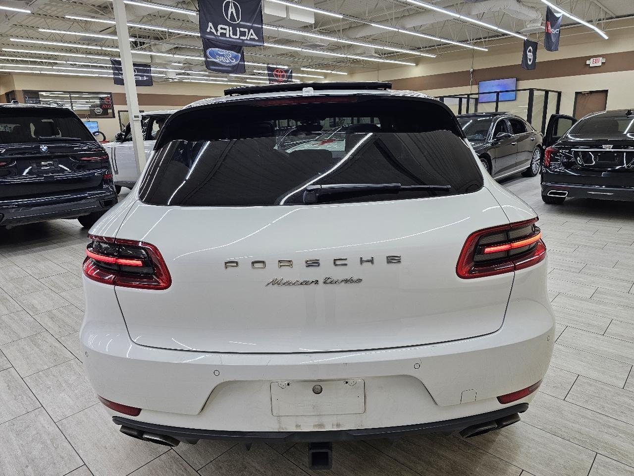 Porsche Macan Turbo 2017
