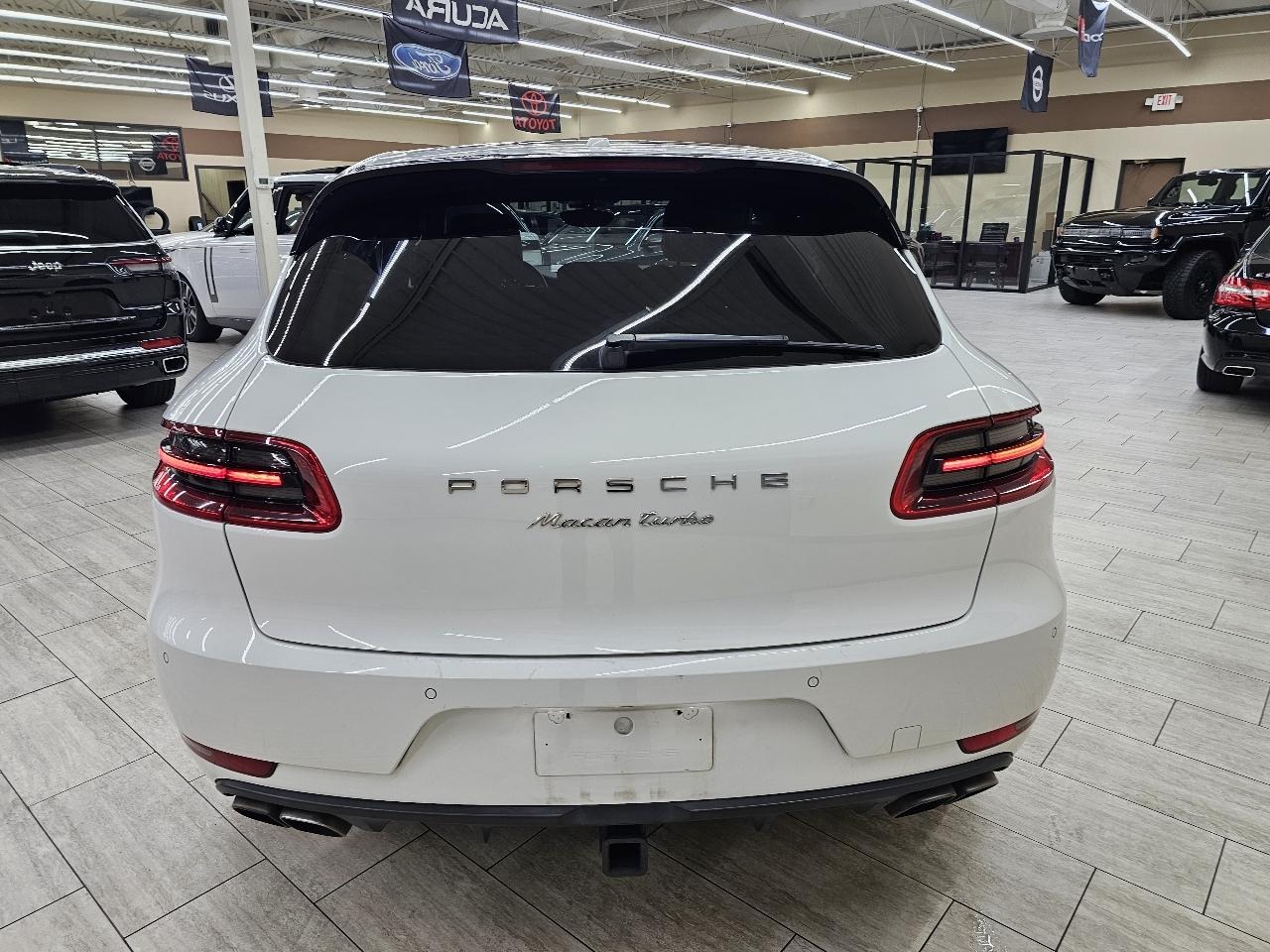 Porsche Macan Turbo 2017