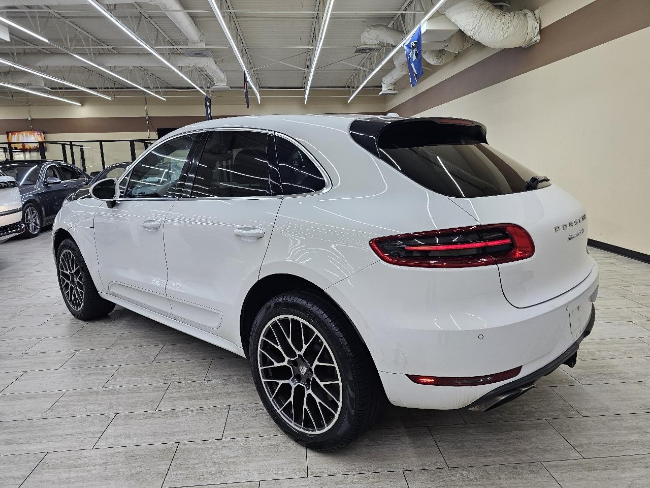 Porsche Macan Turbo 2017