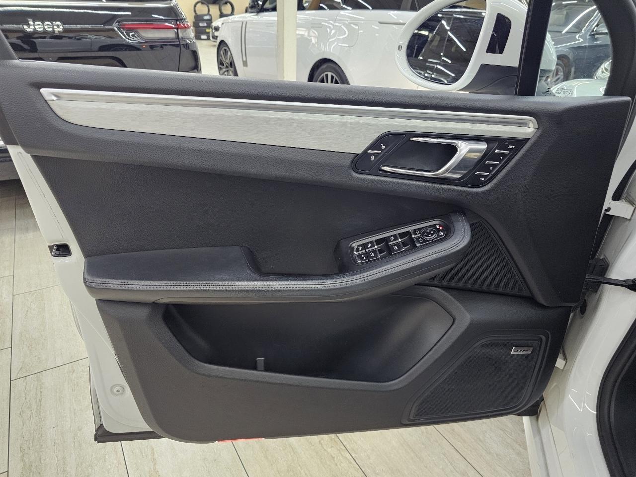 Porsche Macan Turbo 2017