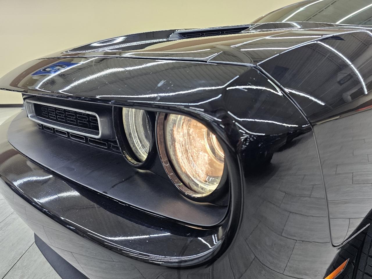 Dodge Challenger SXT 2021