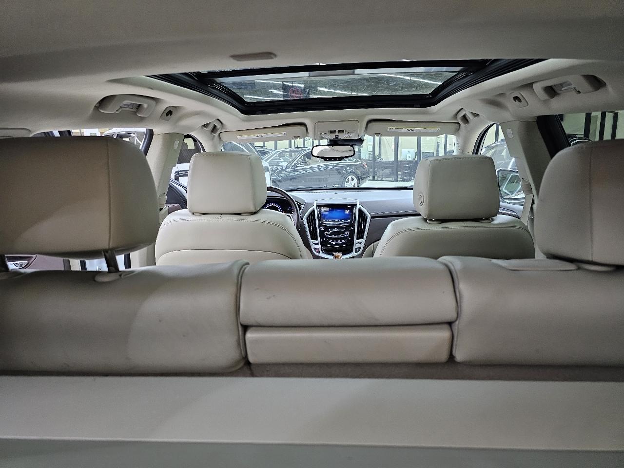 Cadillac SRX Luxury Collection FWD 2016