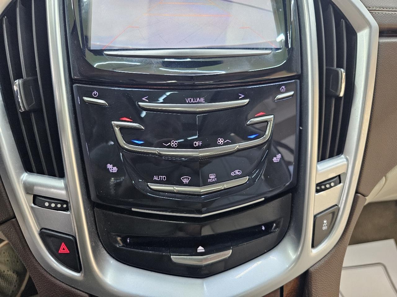 Cadillac SRX Luxury Collection FWD 2016
