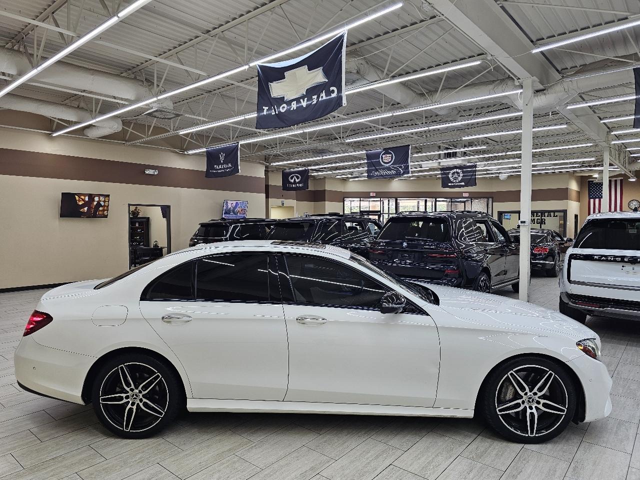 Mercedes-Benz E-Class E300 Luxury Sedan 2019