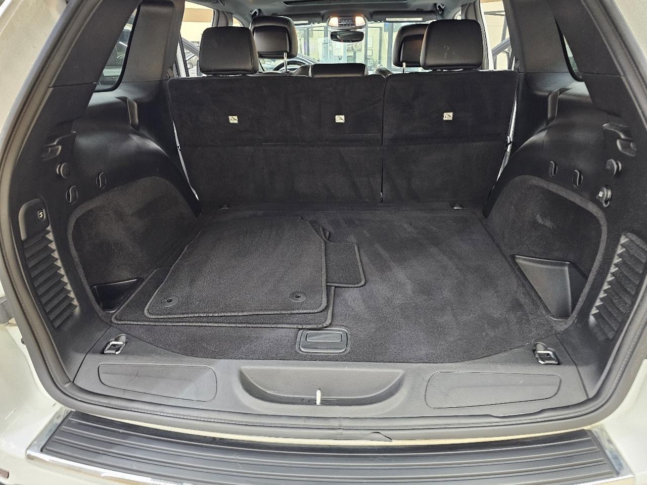 Jeep Grand Cherokee Limited 2WD 2021