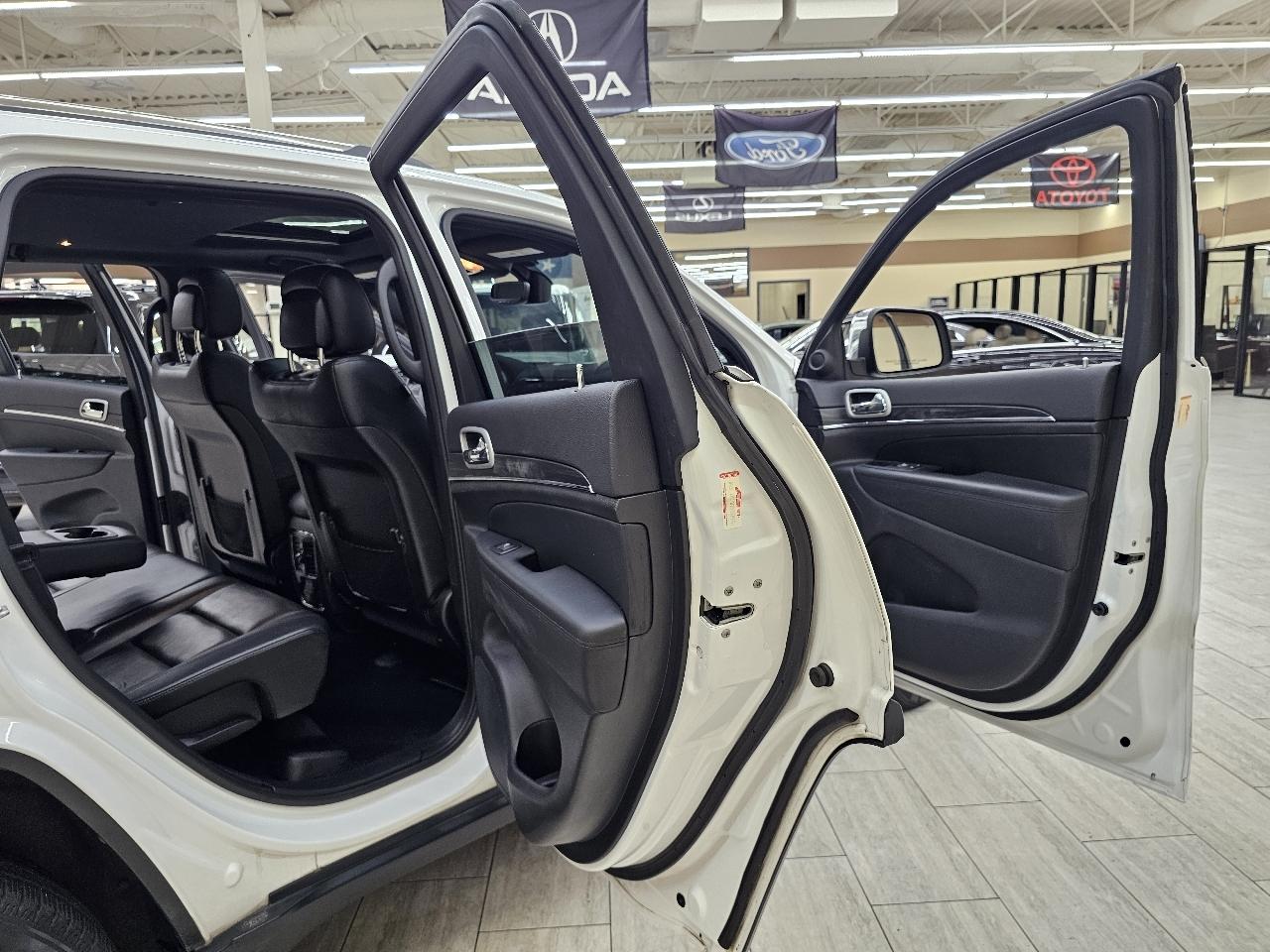 Jeep Grand Cherokee Limited 2WD 2021
