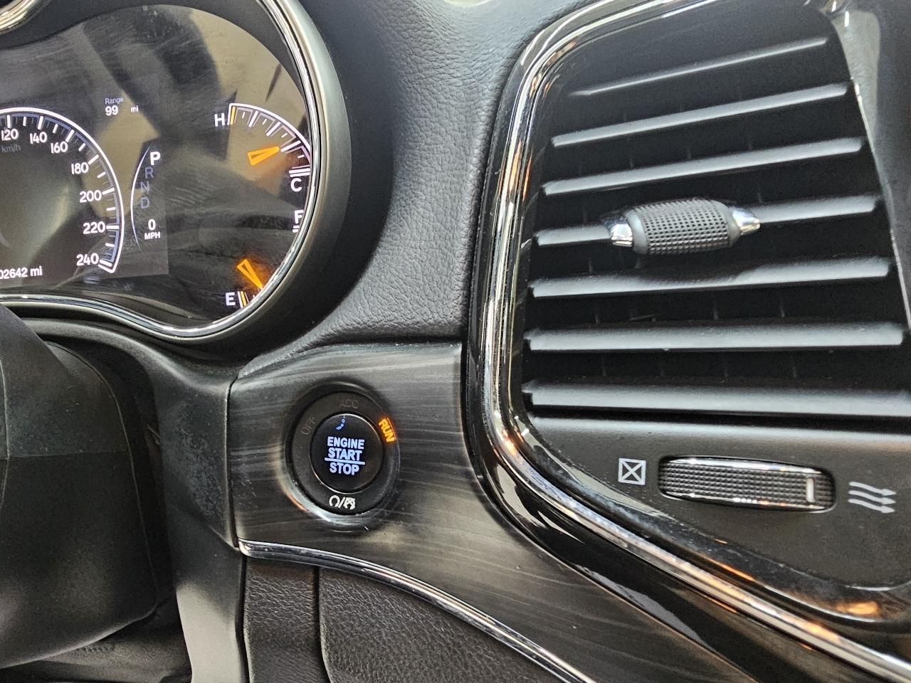 Jeep Grand Cherokee Limited 2WD 2021