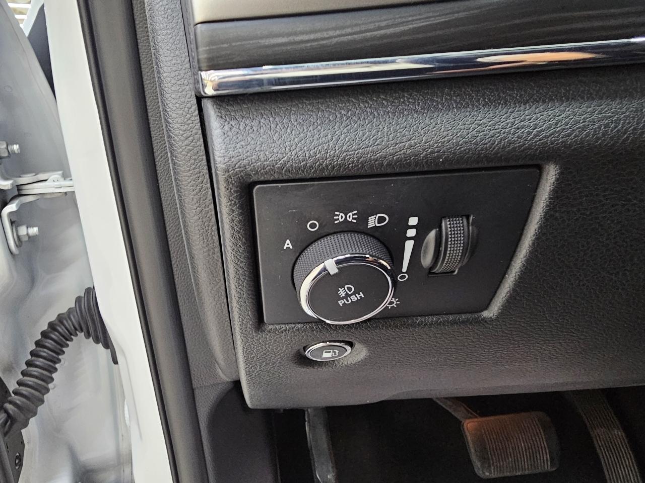 Jeep Grand Cherokee Limited 2WD 2021