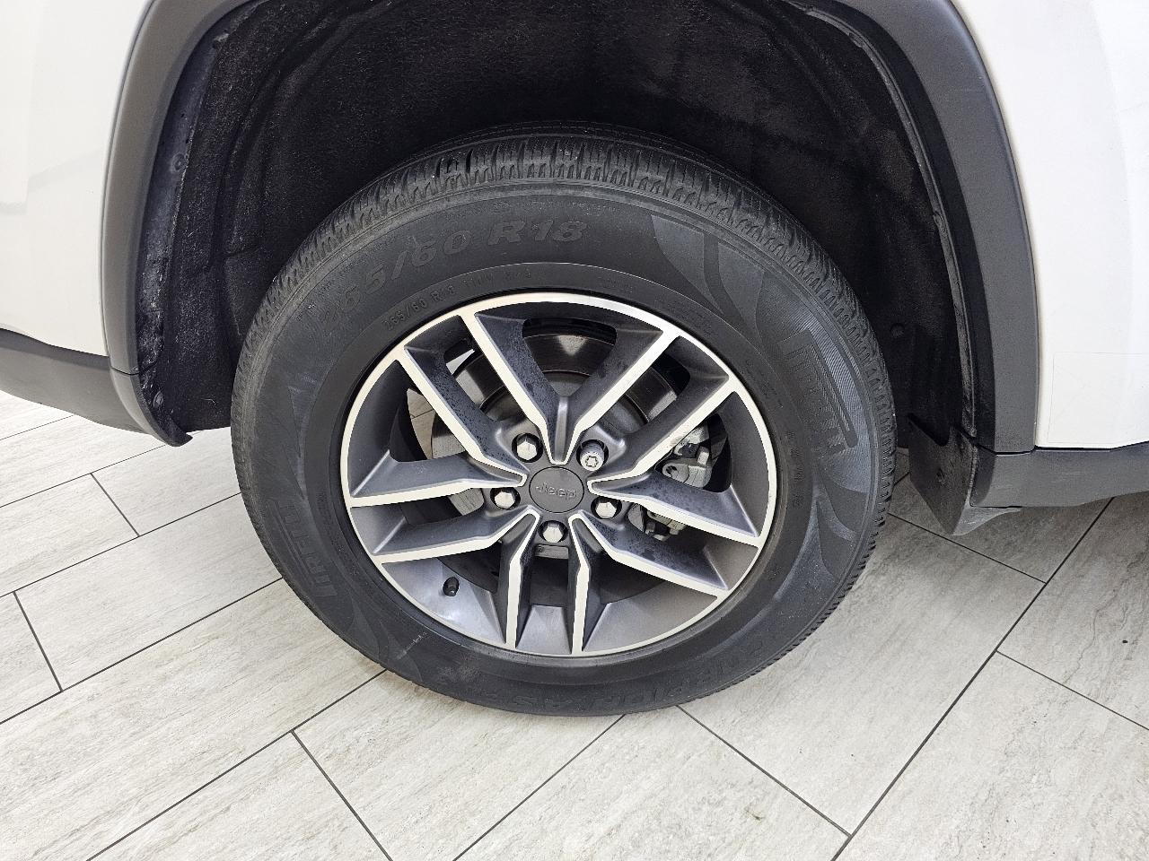 Jeep Grand Cherokee Limited 2WD 2021