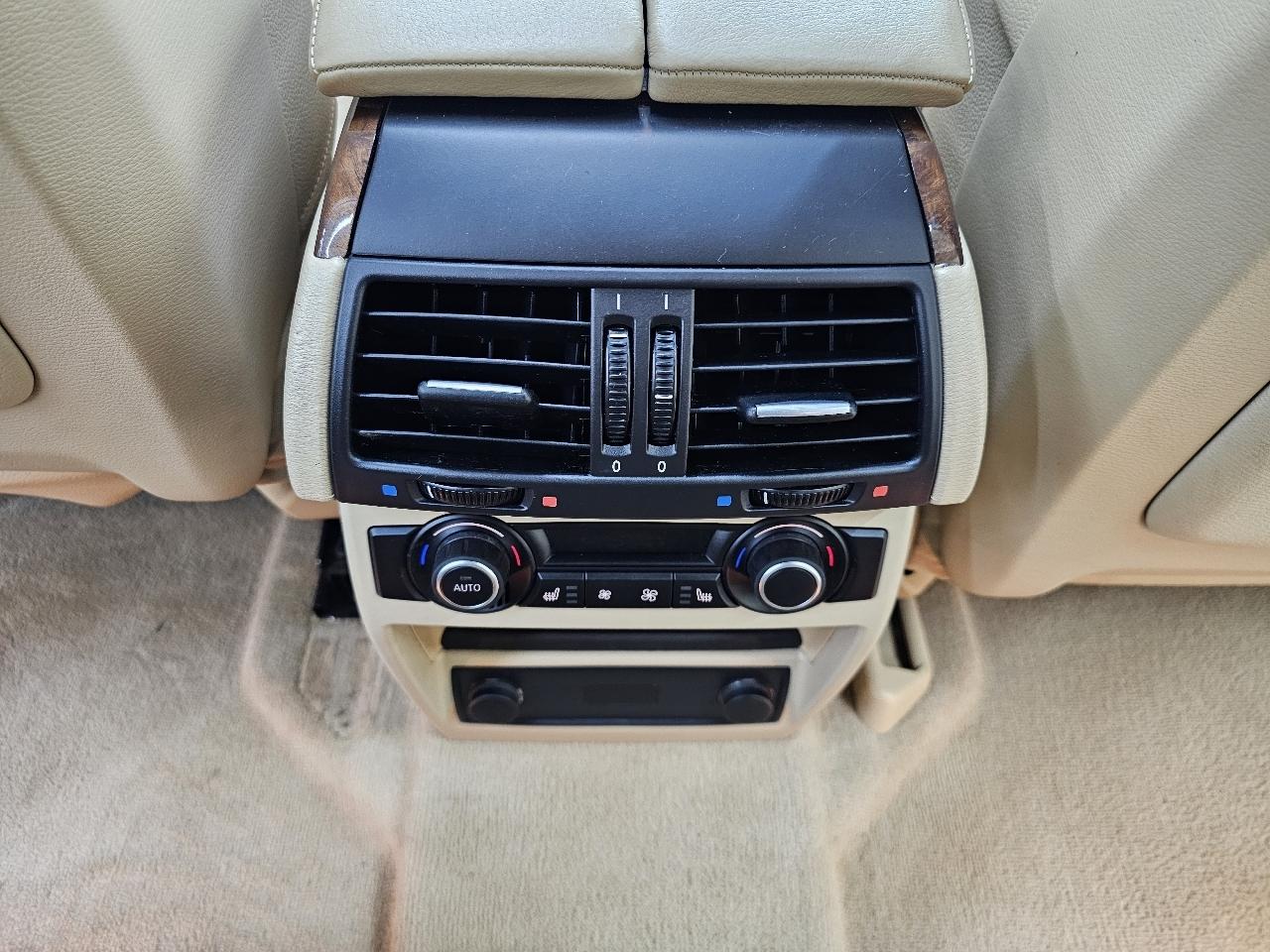 BMW X5 xDrive50i 2013