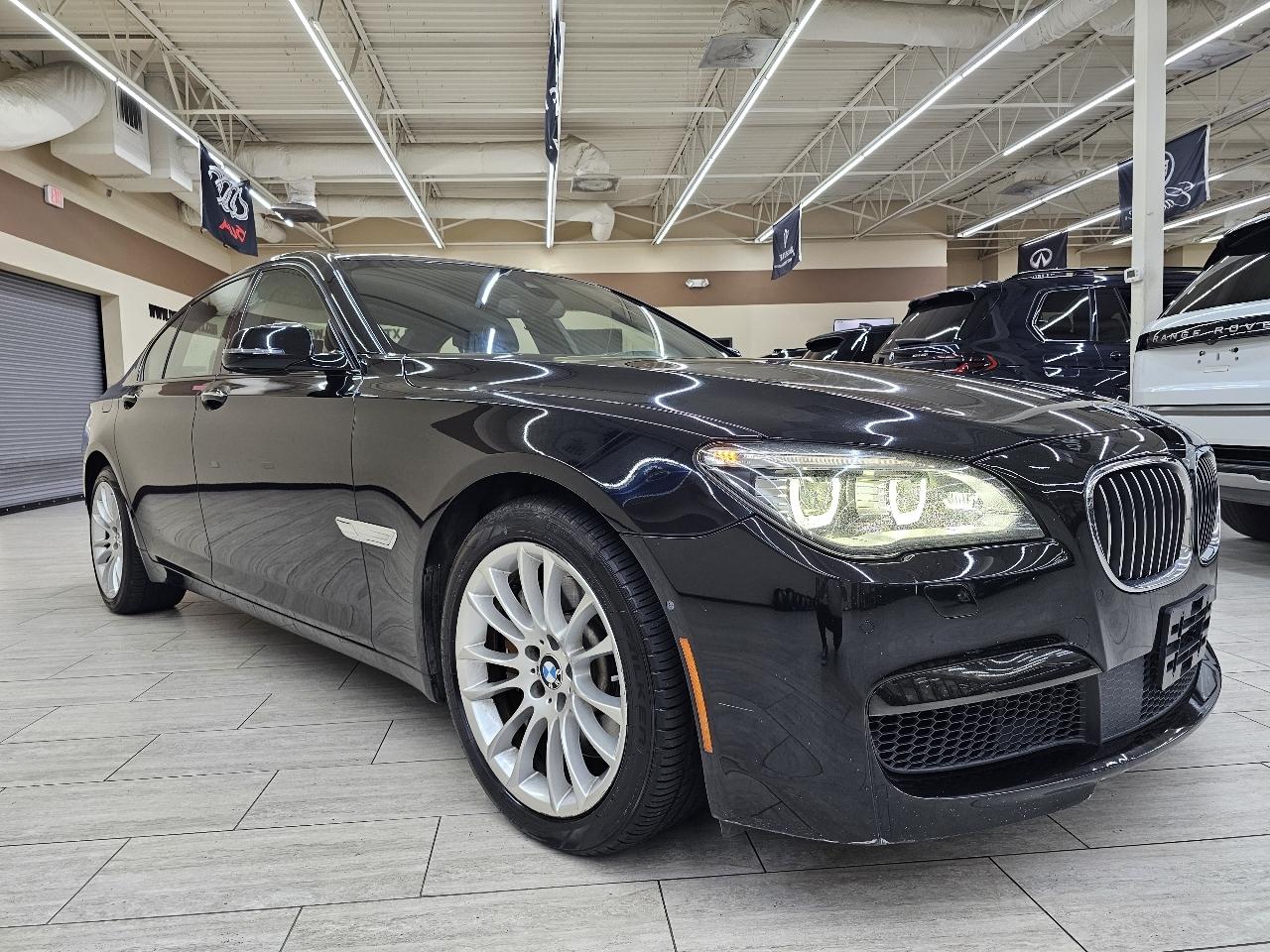 BMW 7-Series 750i 2015