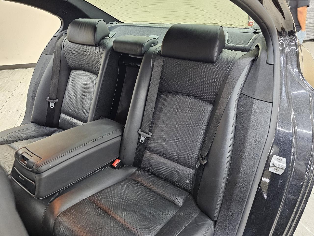 BMW 7-Series 750i 2015