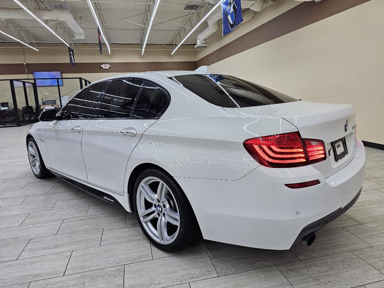 BMW 5-Series  2016