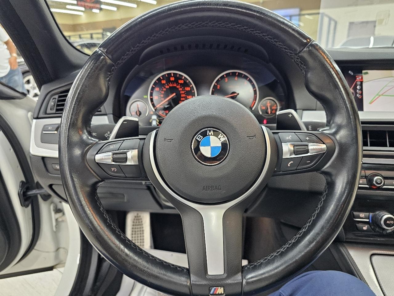 BMW 5-Series  2016