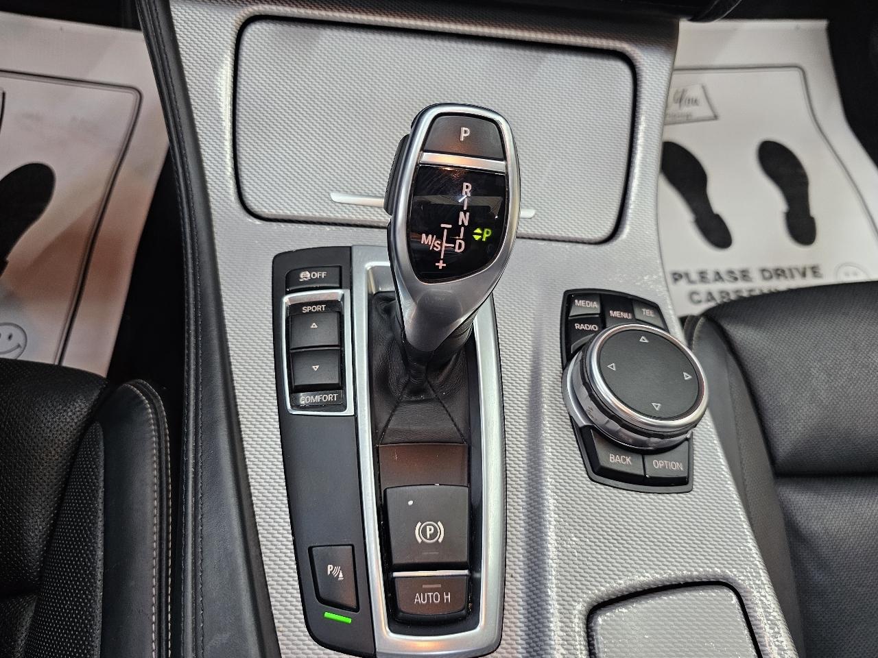 BMW 5-Series  2016