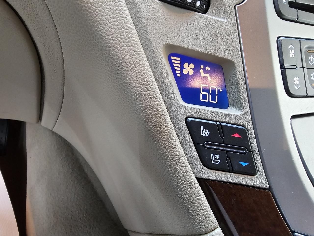 Cadillac CTS Premium w/ Navi 2012