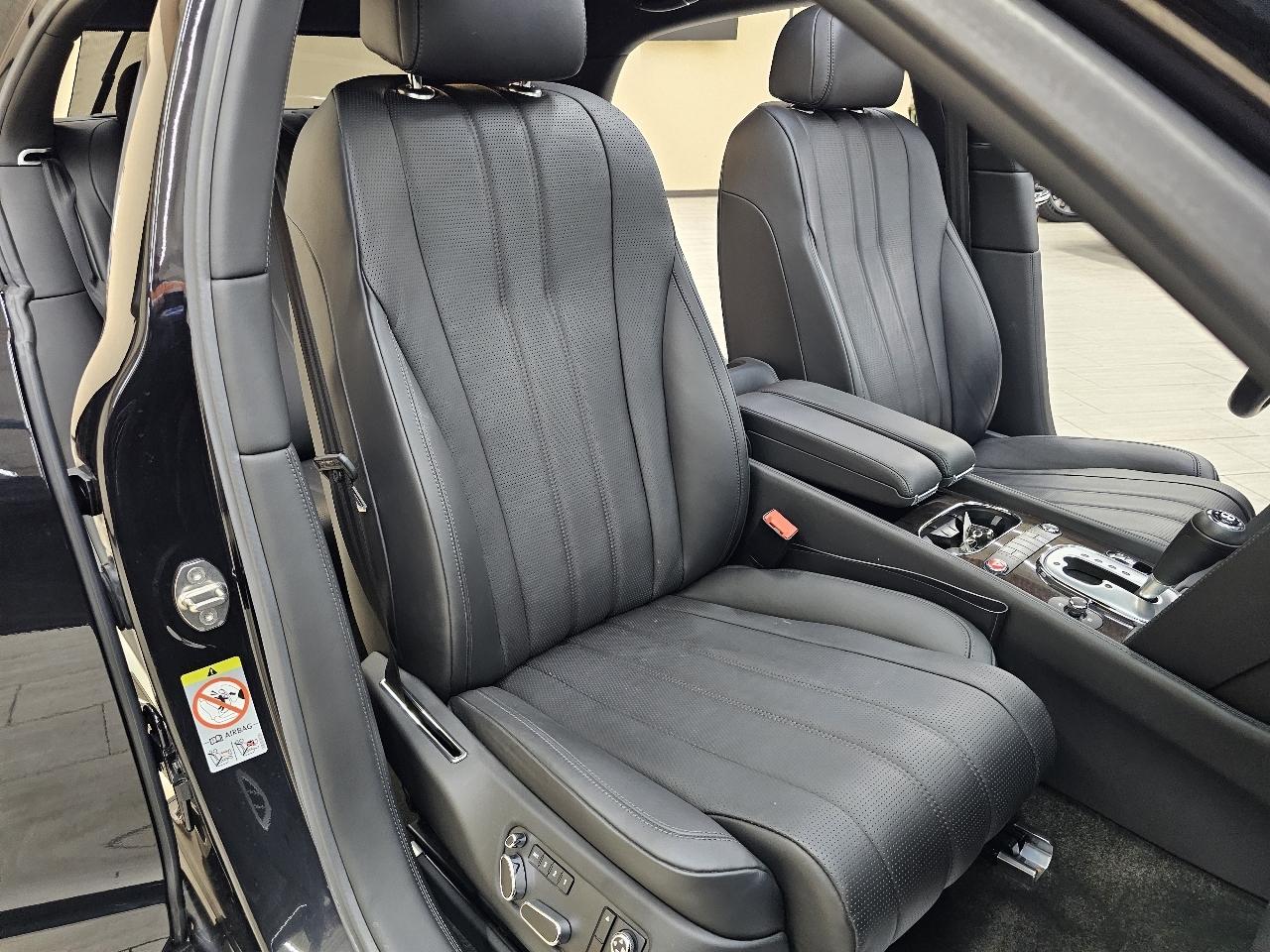 Bentley Continental Flying Spur Sedan 2014