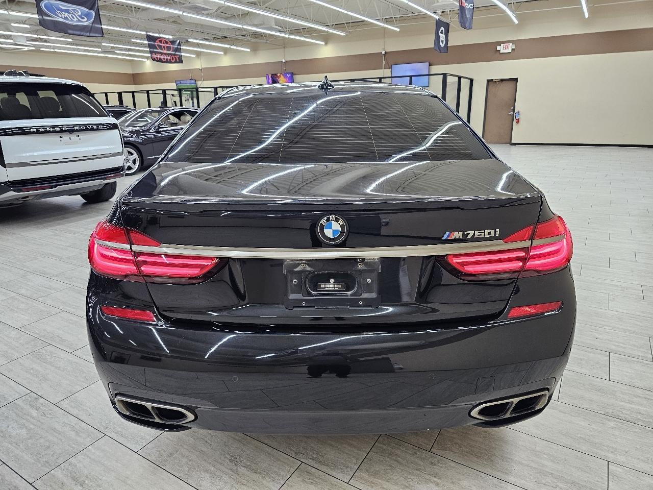 BMW 7-Series M760i xDrive 2018