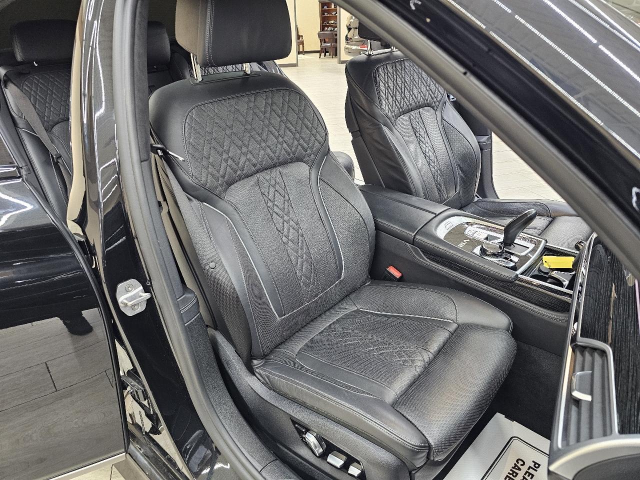 BMW 7-Series M760i xDrive 2018
