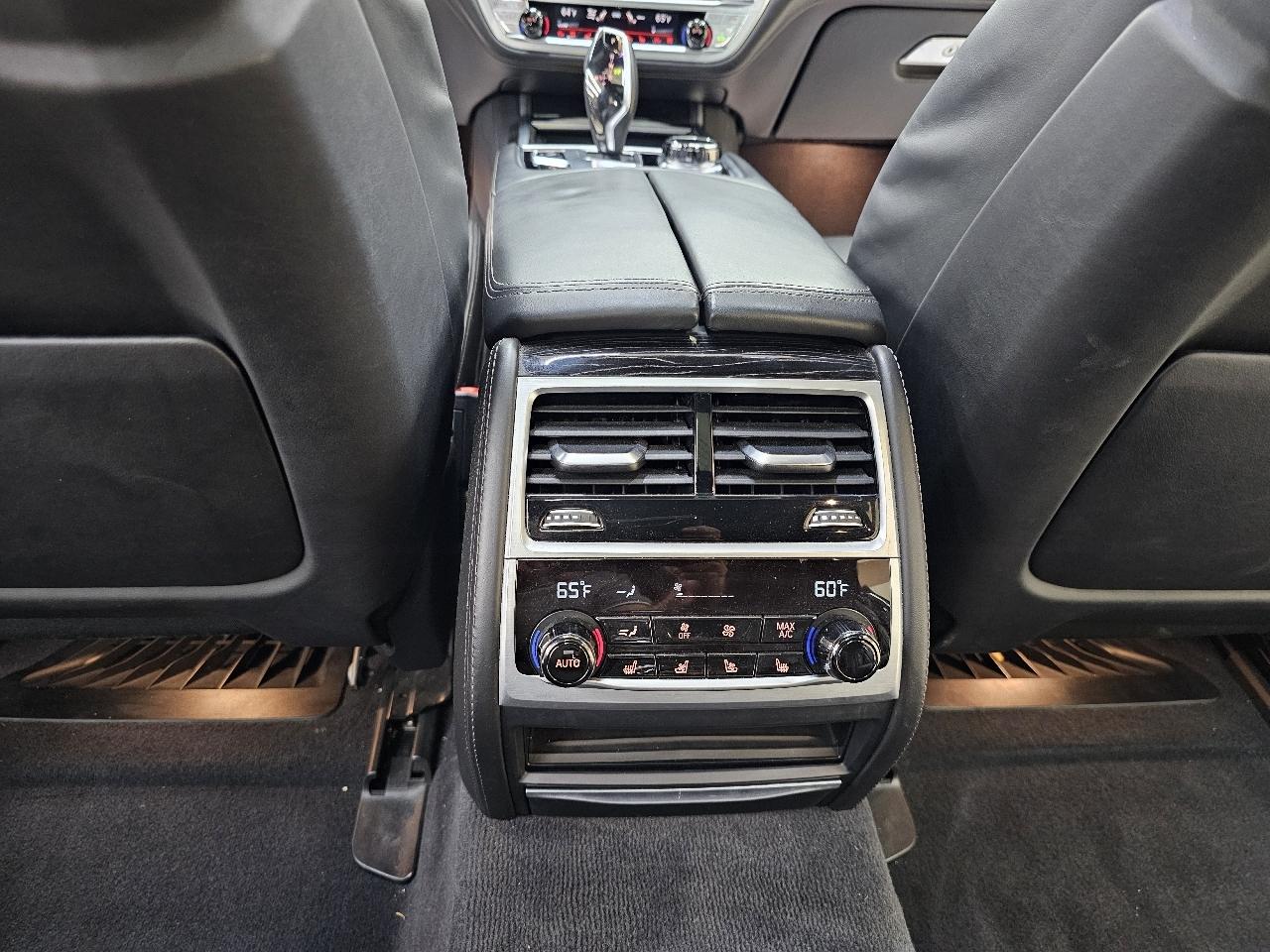 BMW 7-Series M760i xDrive 2018