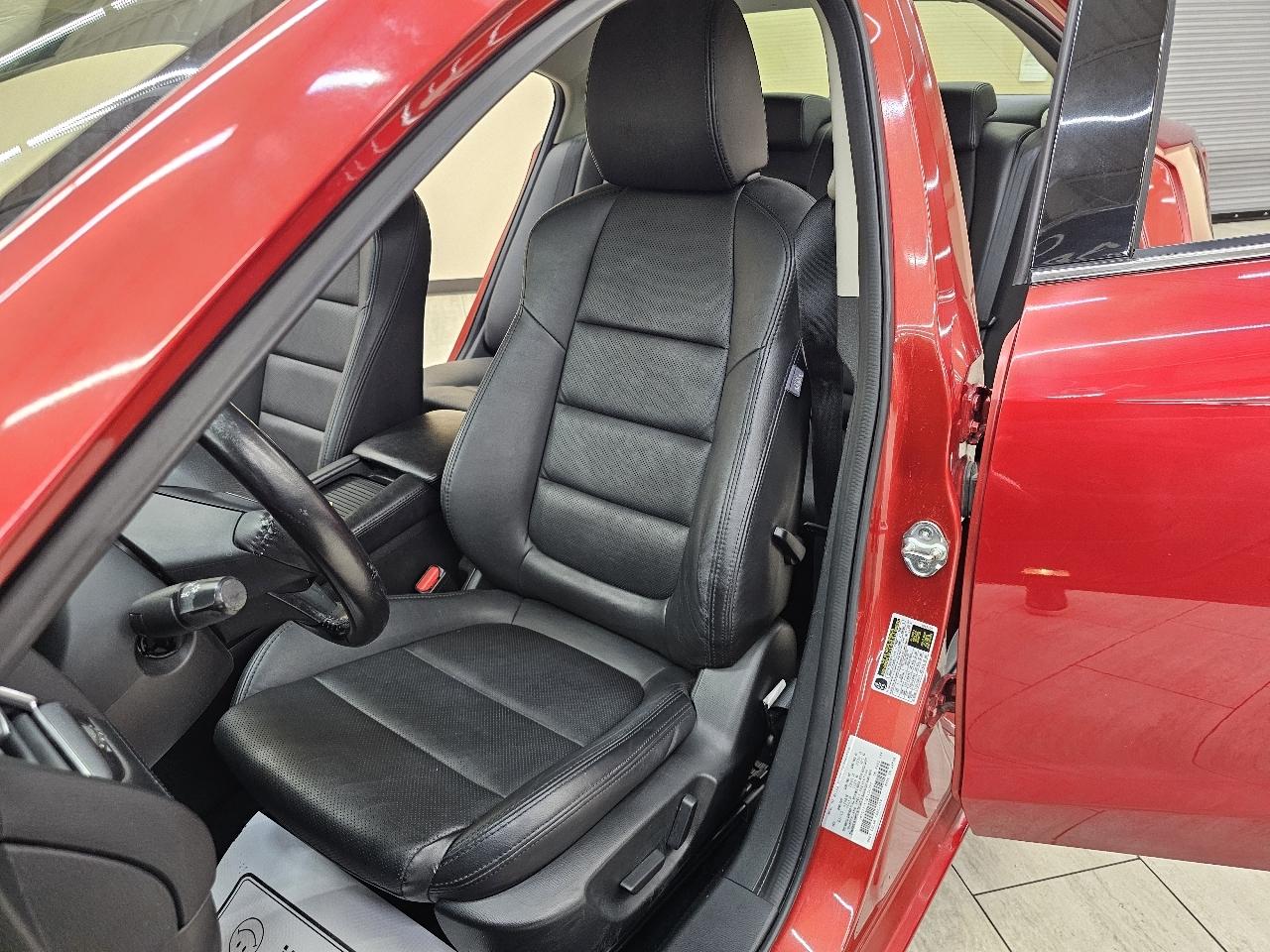 Mazda MAZDA6 i Touring 2016
