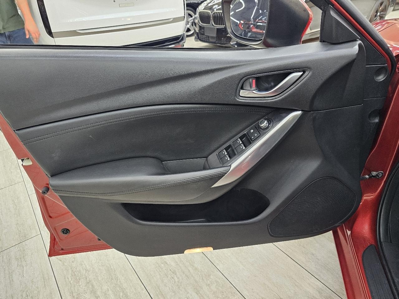 Mazda MAZDA6 i Touring 2016