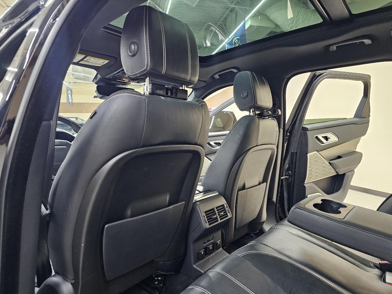 Land Rover Range Rover Velar R-Dynamic SE 2018