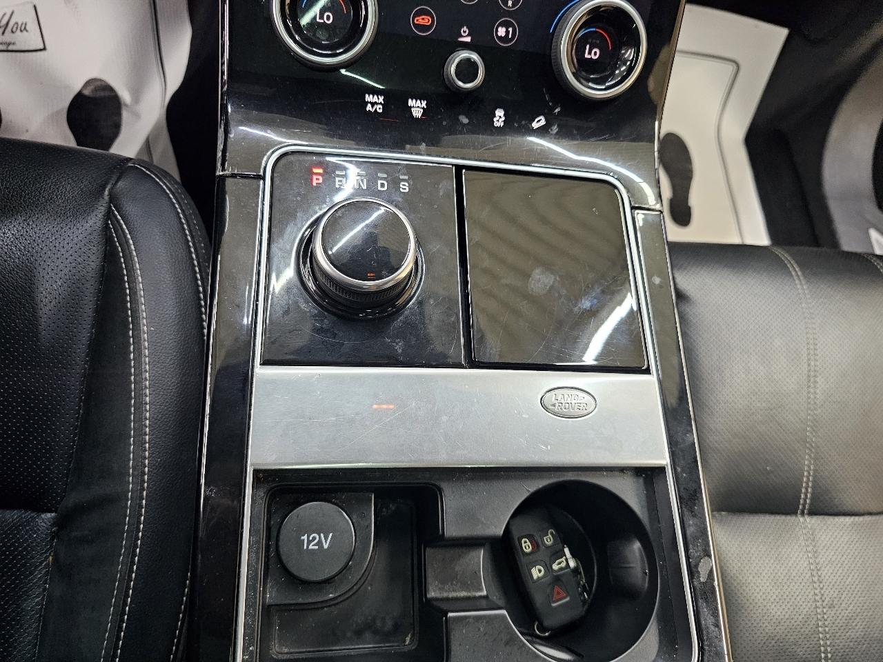 Land Rover Range Rover Velar R-Dynamic SE 2018