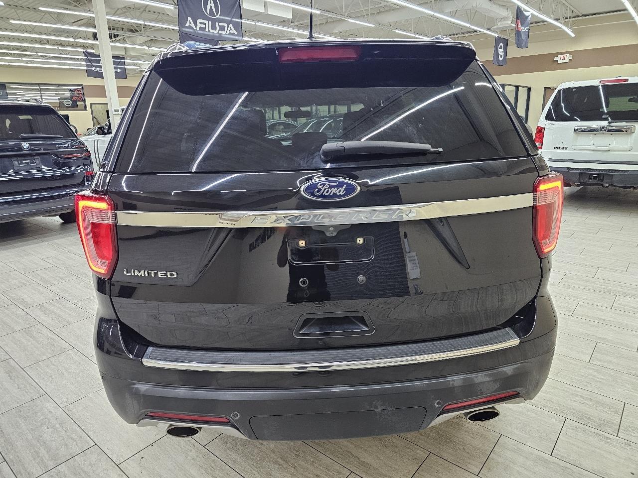 Ford Explorer Limited FWD 2019