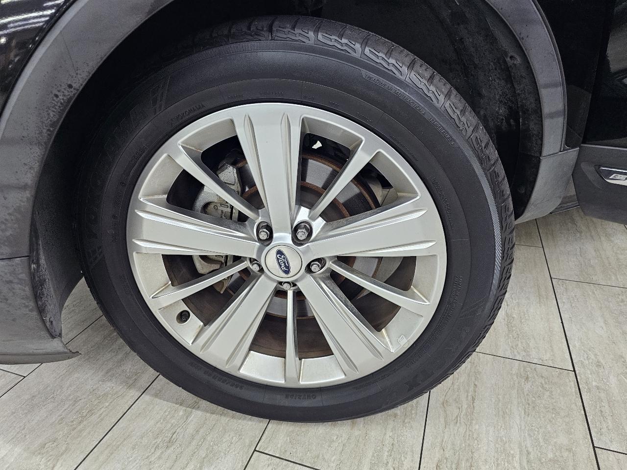 Ford Explorer Limited FWD 2019