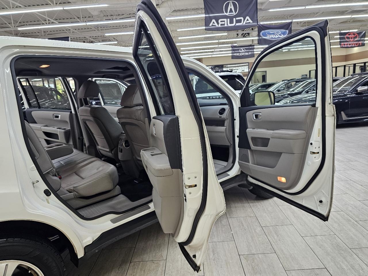 Honda Pilot EX-L 4WD 5-Spd AT 2013