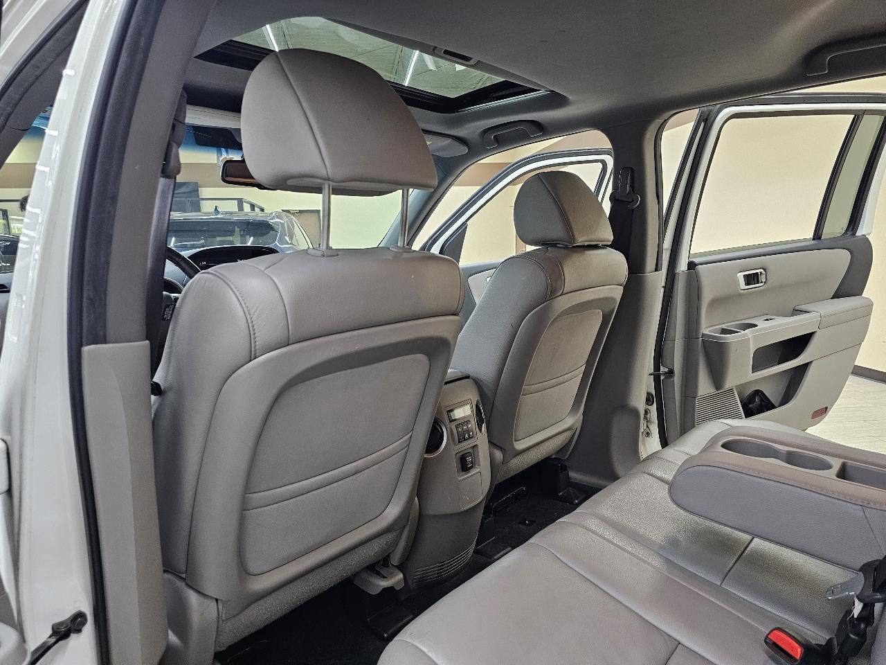 Honda Pilot EX-L 4WD 5-Spd AT 2013