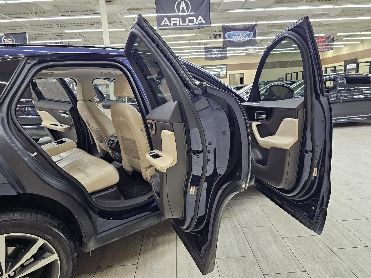 Jaguar F-Pace 25t Prestige 2018