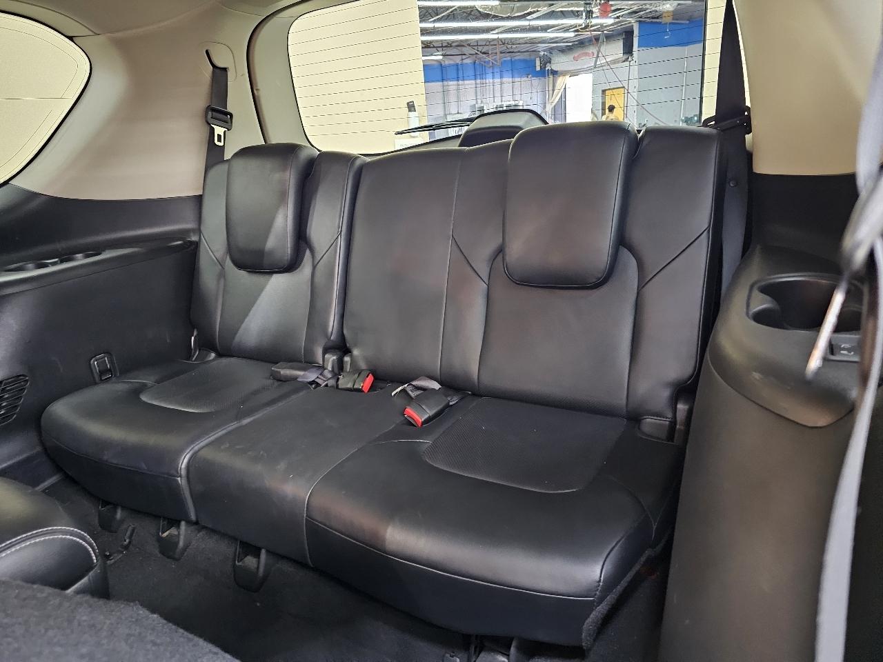 Infiniti QX80 2WD 2015
