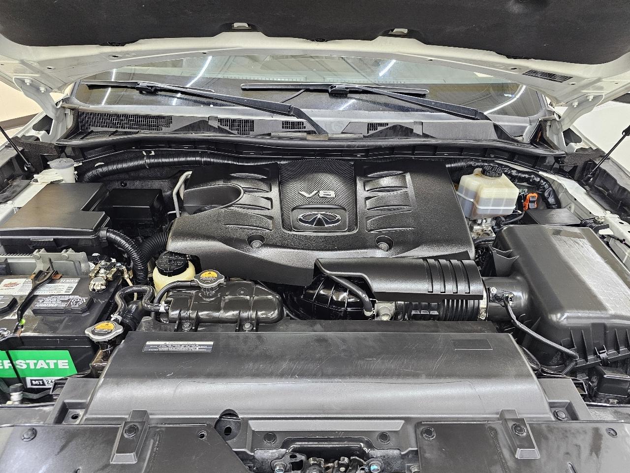 Infiniti QX80 2WD 2015