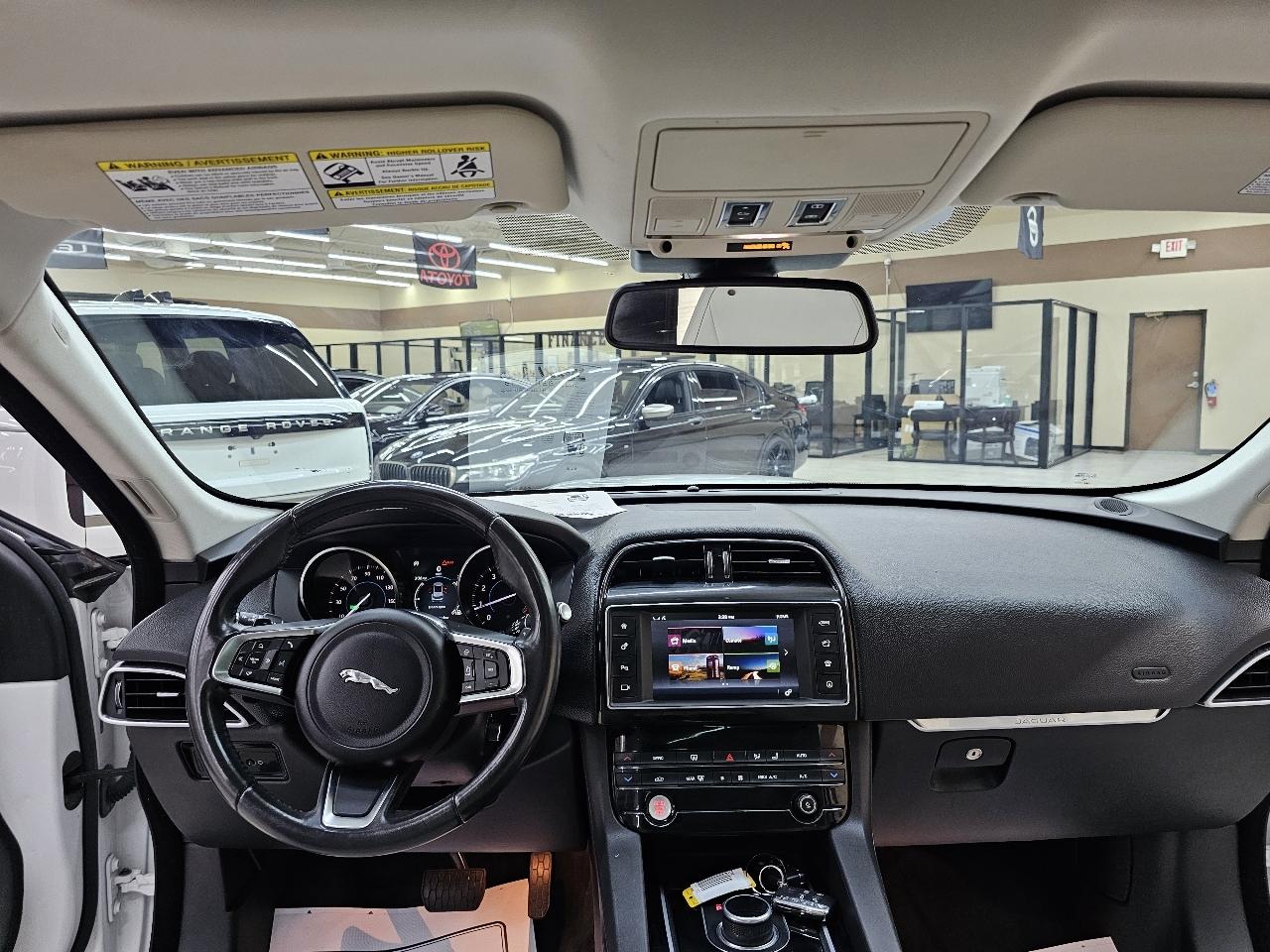 Jaguar F-Pace 25t Prestige 2018