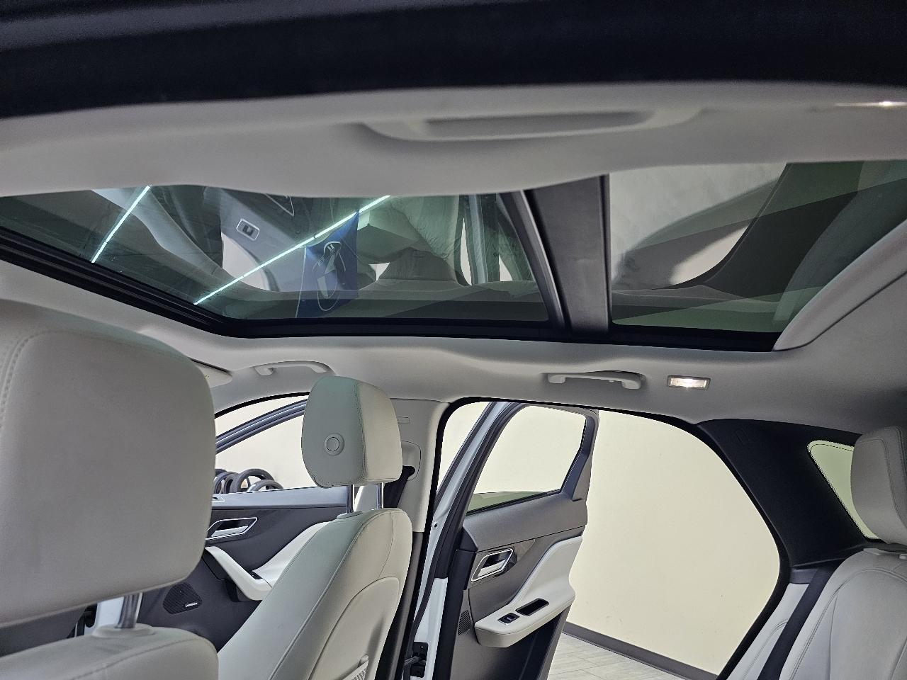 Jaguar F-Pace 25t Prestige 2018