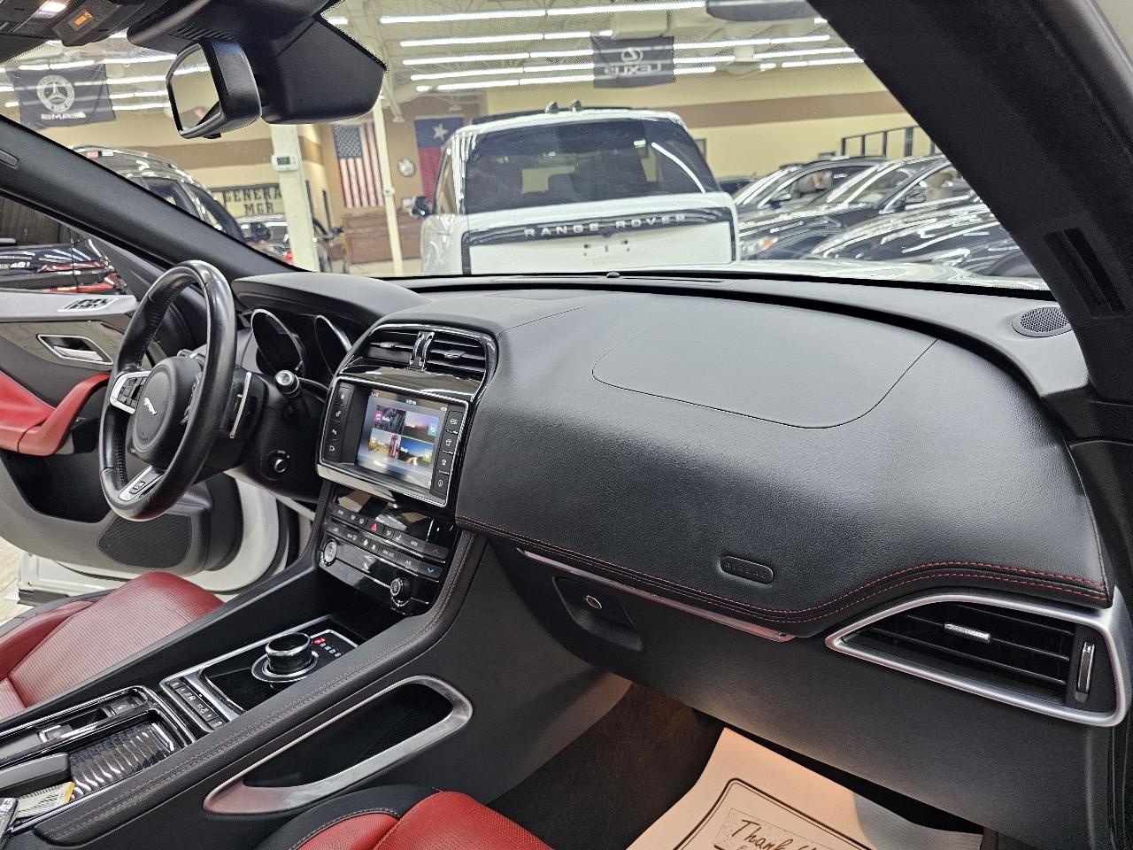 Jaguar F-Pace 35t R-Sport 2018