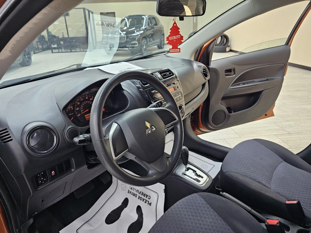 Mitsubishi Mirage ES 5M 2017